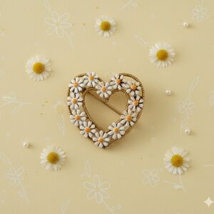 Vintage Heart-Shaped Floral Brooch Jewelry Flowers Spring‎ Accessory